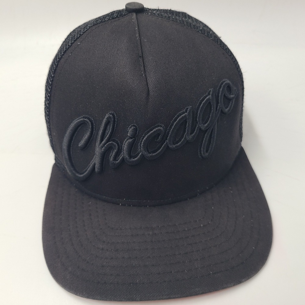 Chicago Bulls Hat Snapback Trucker Mesh New Era 9Fifty Black Red NBA Basketball